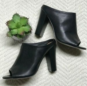 Black open-toe heel mule